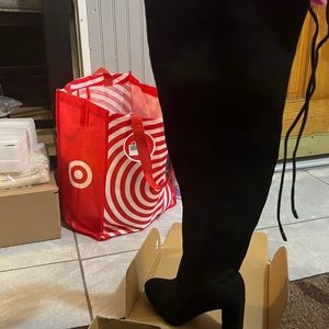 BRAND NEW , never worn